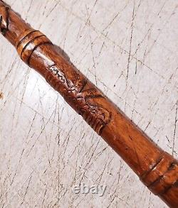 ANTIQUE HAND CARVED WOOD CANE WALKING STICK With MANY CARVINGS OF ANIMALS BIRDS ET