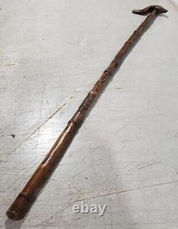 ANTIQUE HAND CARVED WOOD CANE WALKING STICK With MANY CARVINGS OF ANIMALS BIRDS ET