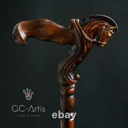 New Handmade Horse Ergonomic Palm Grip Handle Wooden Walking Stick Walking cane