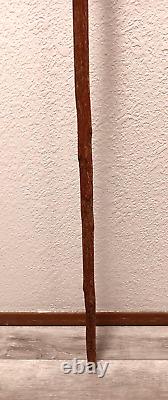 VTG Wood WALKING STICK 58 T, Antler & Leather, Scotland Badges & Old Man Face