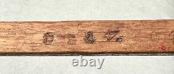 Ancien bâton de marche en bois avec poignée en forme de bouton à système de mesure en bois du 19e siècle