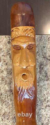 Bâton de marche avec poignée sculptée à la main en bois - Visage unique d'homme barbu - 31 pouces de long - Unique