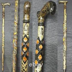 Bâton de marche brodé du symbole des maçons, canne en bois sculptée à la main avec motif de serpent