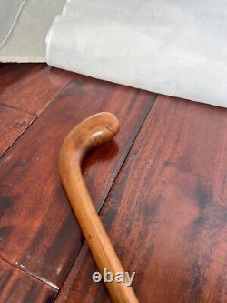 Bâton de marche en bois 35 3/4 pouces sculpté à la main de style vintage