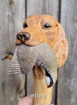 Bâton de marche en bois sculpté à la main avec un chien, canne de marche en bois faite à la main.