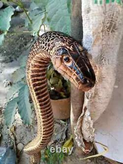 Bâton de marche en bois sculpté à la main avec un cobra, canne de marche faite à la main, animal