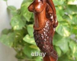Bâton de marche sculpté en bois avec une poignée confortable faite à la main en forme de sirène en bois.