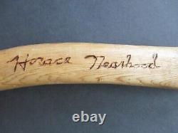 Bâton en bois sculpté à la main Horace Nearhood 35 canne de marche amérindienne États-Unis