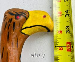 Canne de marche en bois avec poignée en tête d'aigle sculptée à la main