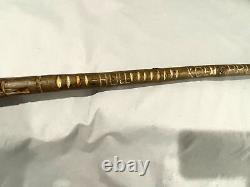 Canne de marche en style folk art sculpté Shillelagh irlandais ancien