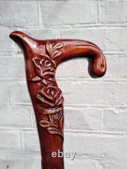 Canne et bâton de marche en bois sculpté à la main