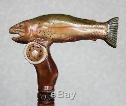 Sculpté Canne À Bâton De Marche Poisson Truite Arc-en Bois À La Main En Bois De Pêche Du Personnel